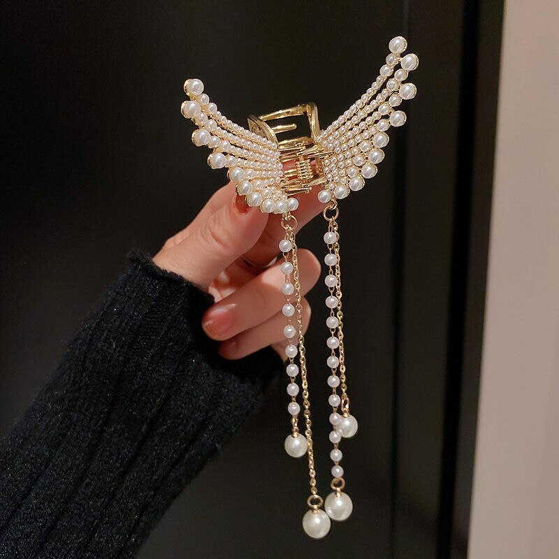 Korean Butterfly  Pearl Tassel hair clip Women crystal Simple hair claw clip  Shark crab Clips girls Hairpin Hair Accessories